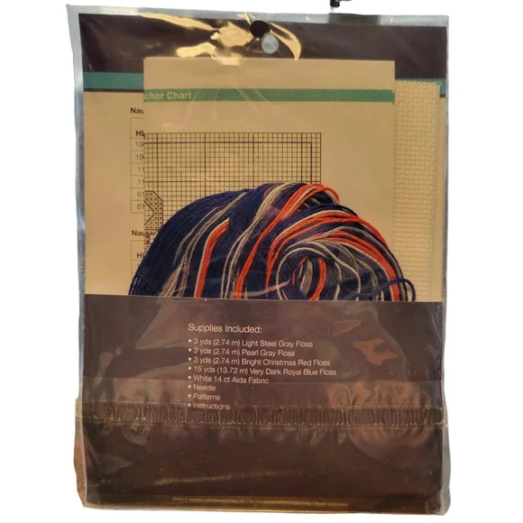 NWT artiste Nautical Coastal Counted Cross-stitch Kit, Red/White/Blue - Picture 4 of 6